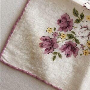 Set of Vintage Hankies ✨👌​
